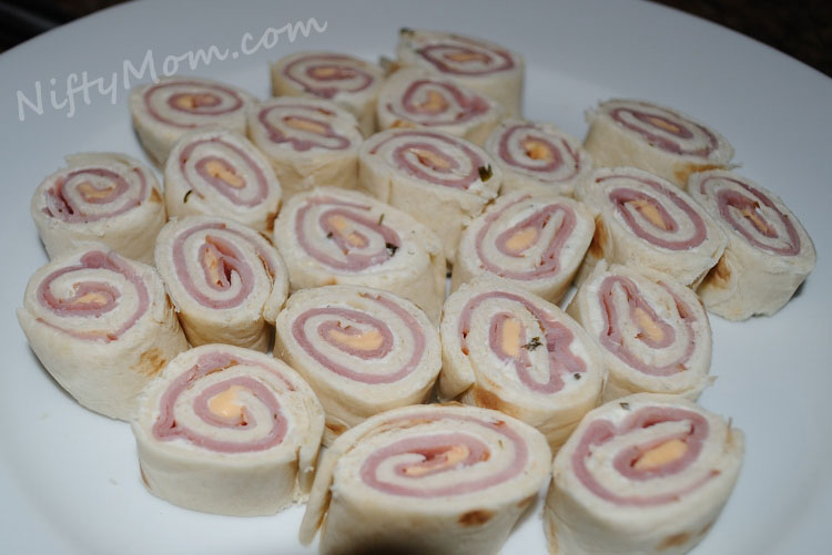 What is a recipe for cream cheese tortilla wrap appetizers?