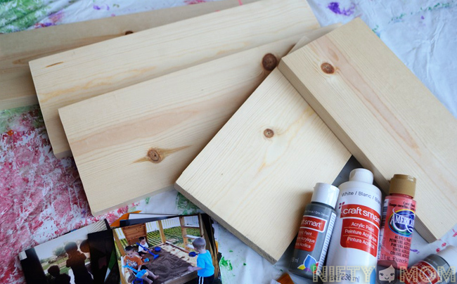 DIY Photo Display for Instagram Pictures #WalgreensApp #cbias #shop