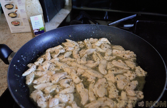 Cook Chicken with Simmer Sauce 