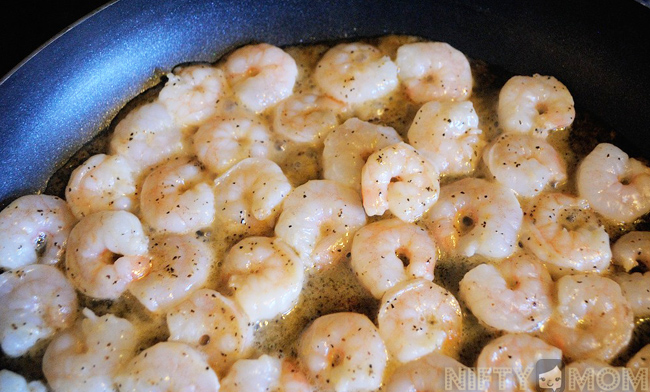 Saute Shrimp in Lemon Pepper Sauté Express® Sauté Starters #SauteExpress #shop