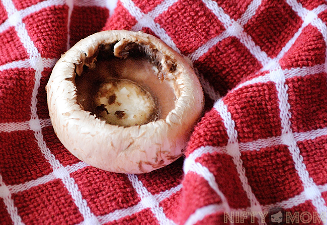 Cleaning Mushrooms to be Stuffed