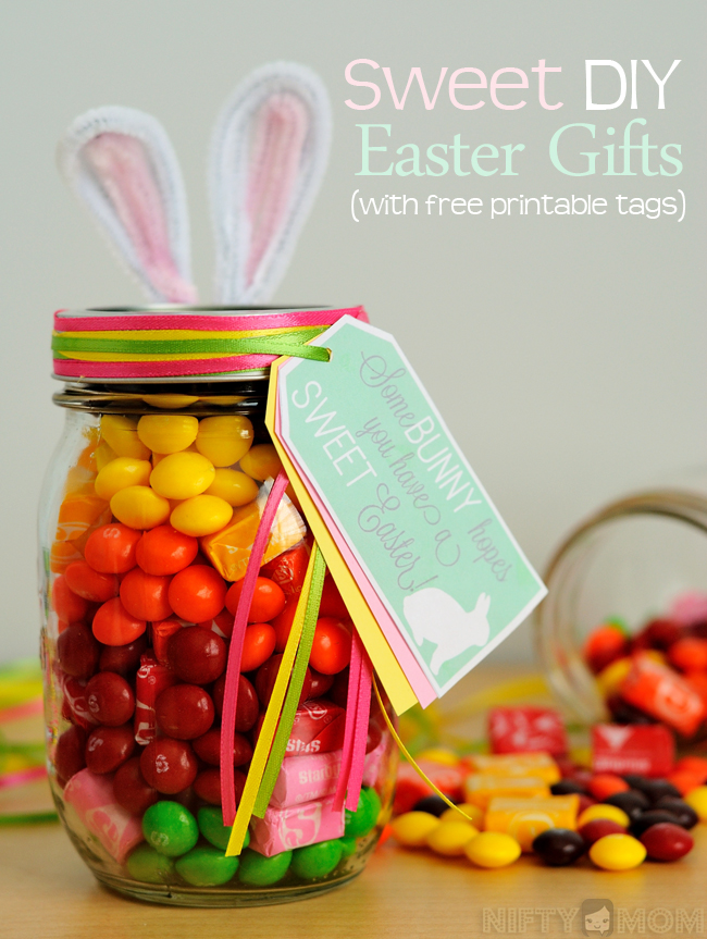 Sweet DIY Easter Gifts with Free Printable Tags #VIPFruitFlavors #shop