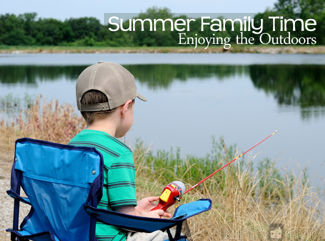 Summer-Family-Time-Outdoors