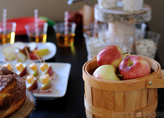 Apple Themed Lunch Party with Fall Decor #TrySamsClub #shop