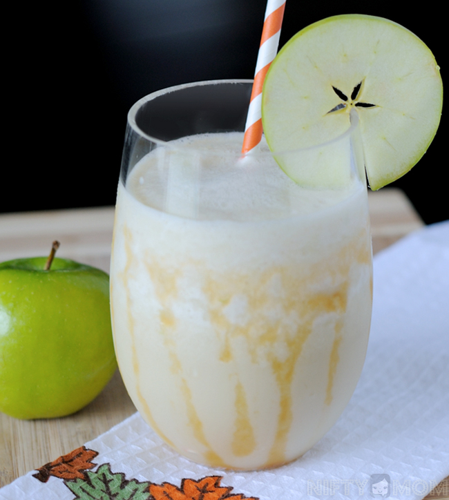 Caramel Apple Smoothie with Apple Garnish