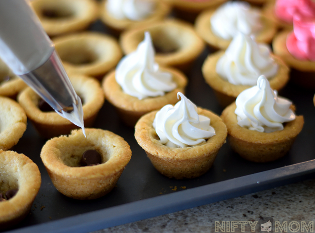 Icing Mini Sugar Cookie Cups