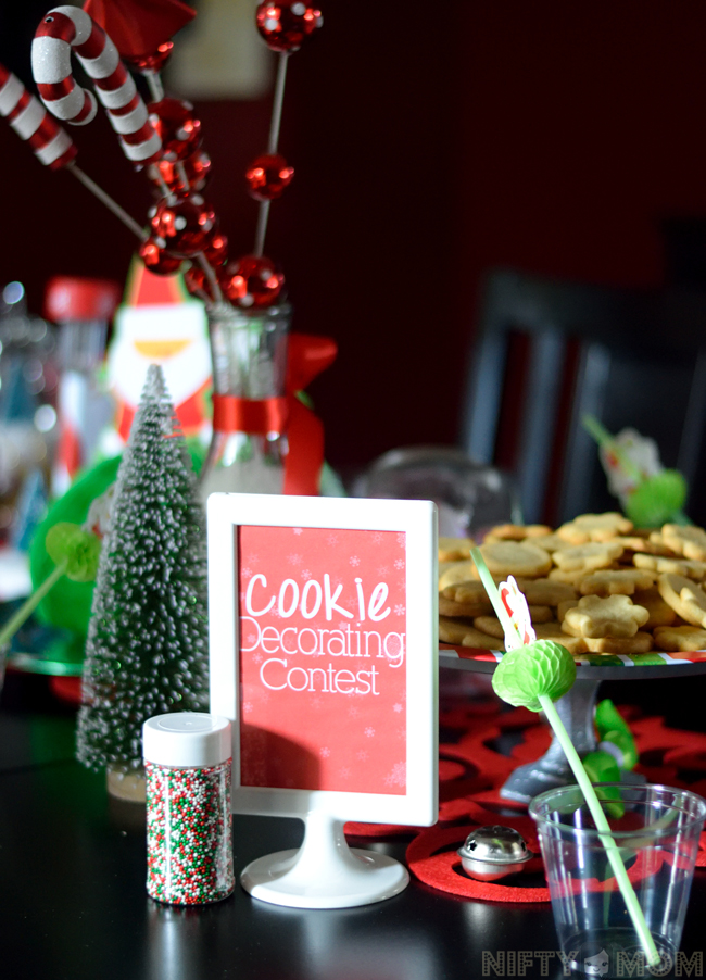 Cookie Decorating at the Kids Table