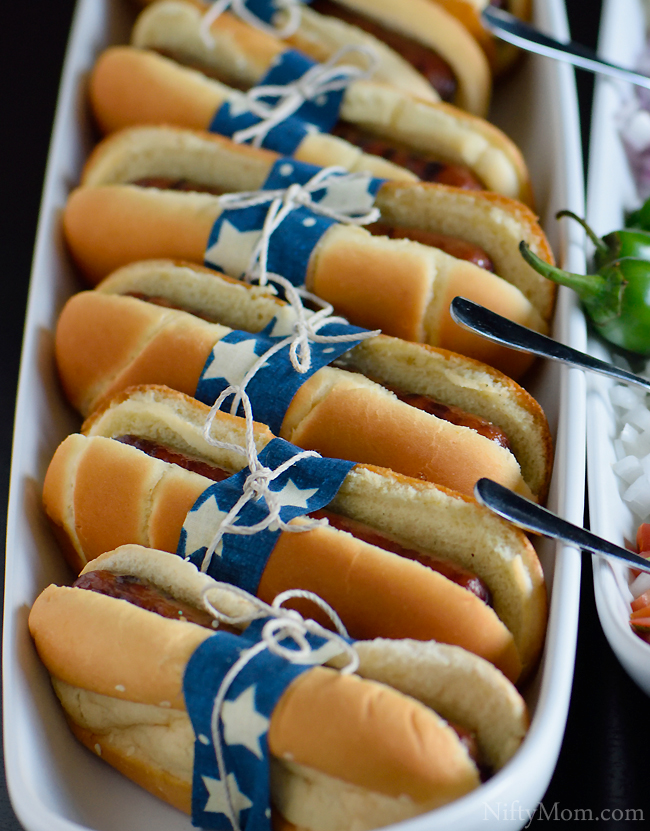 Display Hot Dogs at a Hot Dog Bar