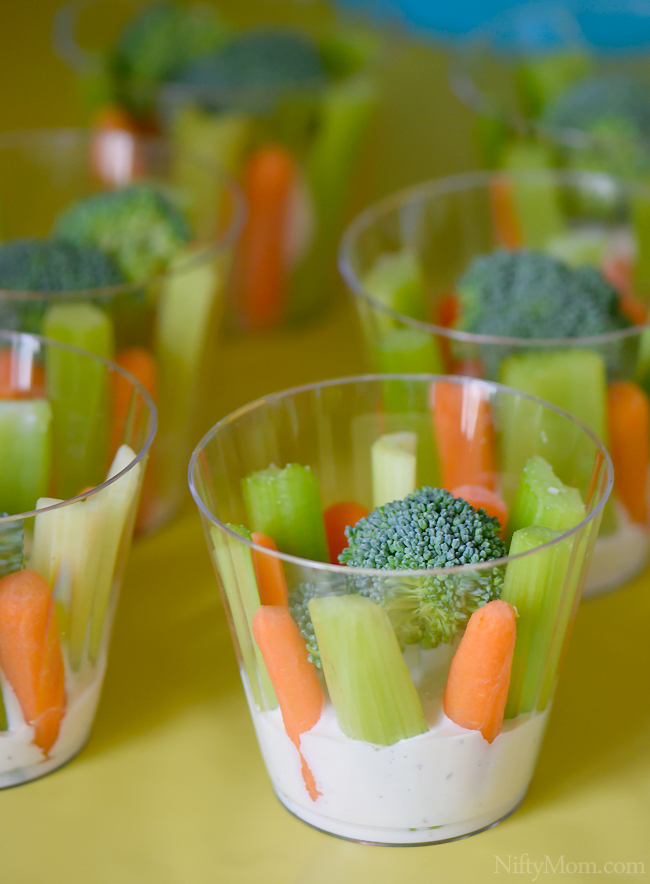 Easy Way to Serve Veggies and Dip #DipYourWay