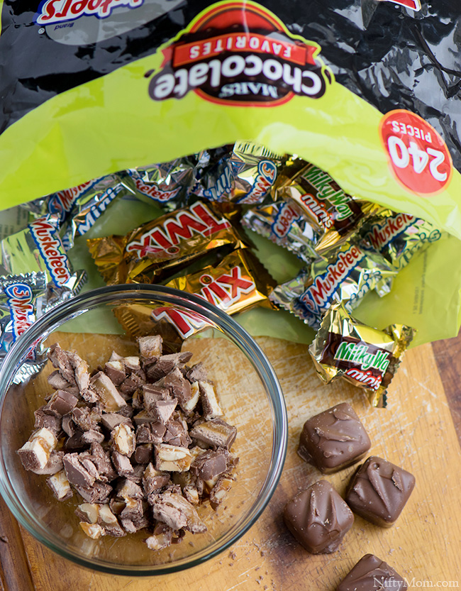 Chopped MARS chocolate candy bars #BooItForward