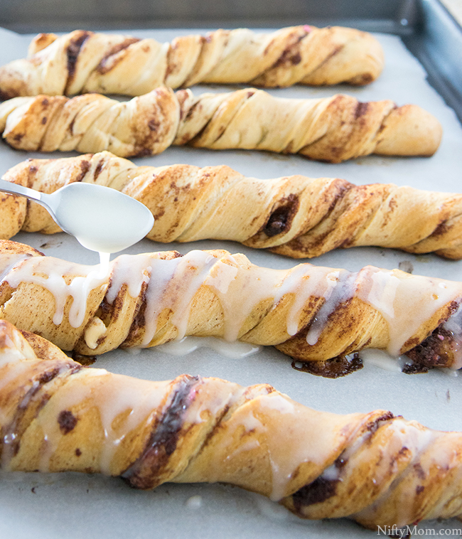 How to Make Cinnamon Twists