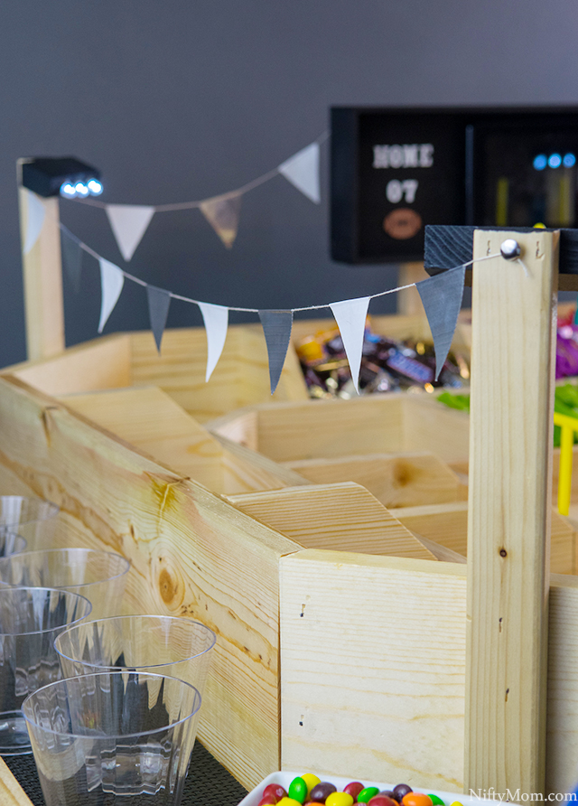 Snack Stadium DIY Flag Banner