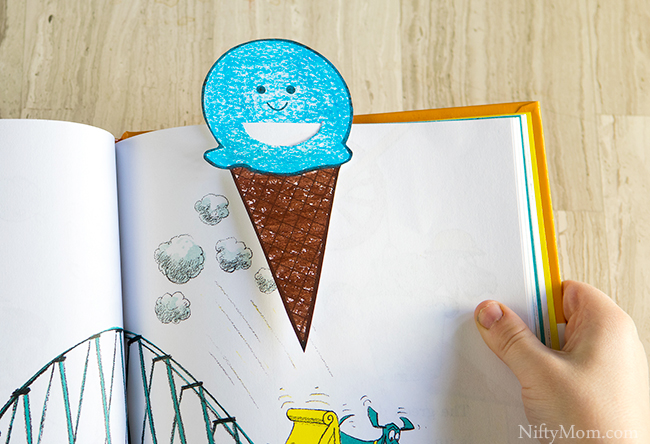 DIY Scented Ice Cream Cone Bookmarks with Free Printable