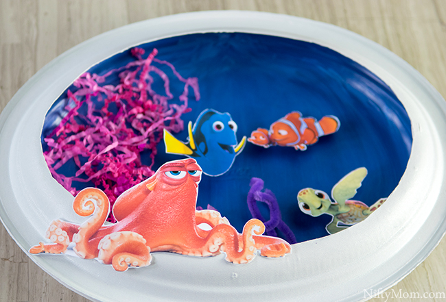 FINDING DORY Craft - 3D Ocean Scene Activity with Paper Plates