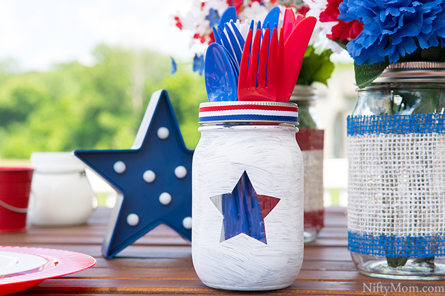 DIY Painted Mason Jars & Outdoor Table Decor Ideas