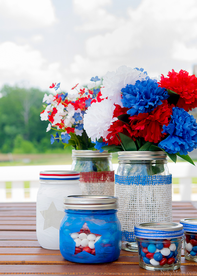 DIY Mason Jars & Outdoor Table Decor Ideas