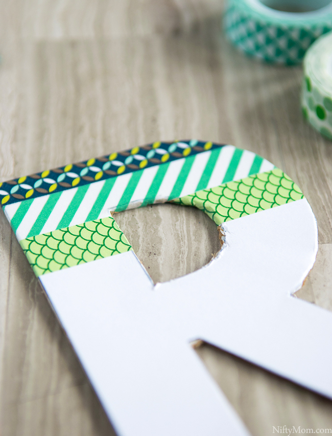 How to Make a Washi Tape 'READ' Sign