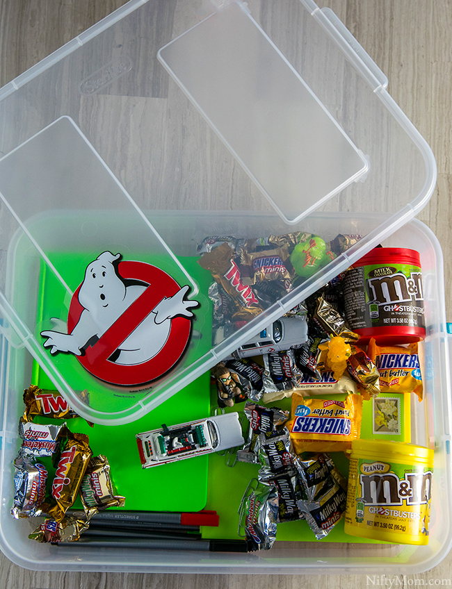 ghostbusters-keep-in-touch-box-distance