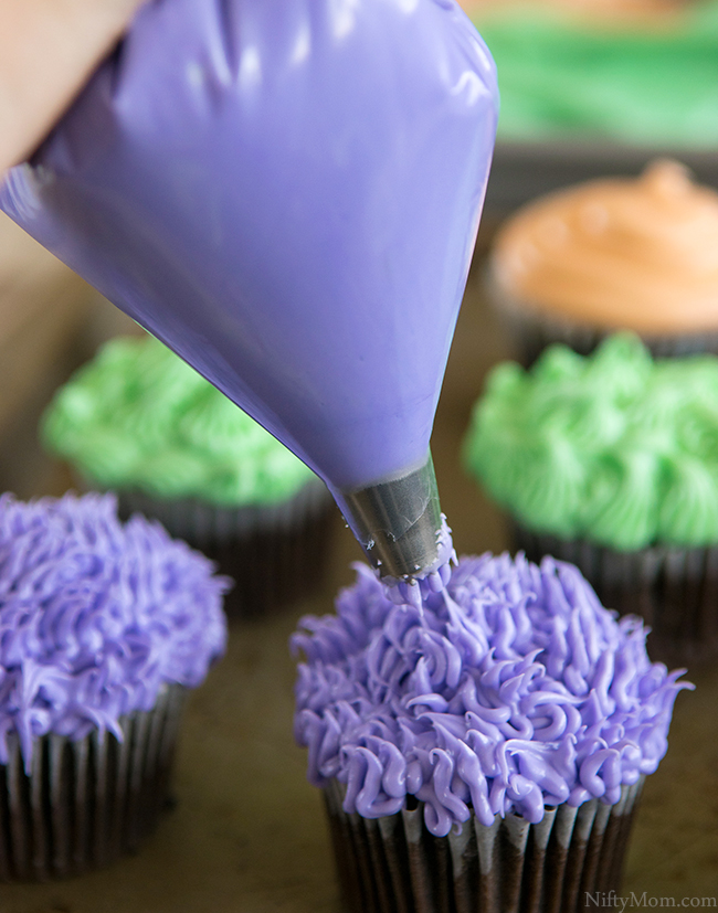 How to make monster cupcakes