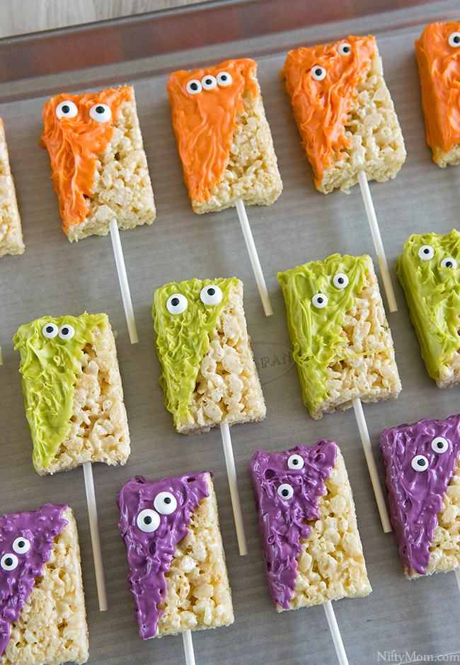 How to Make Monster Halloween Treats made with Rice Krispies Treats