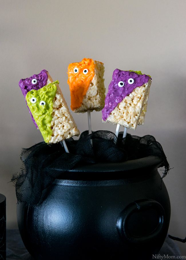 How to Make Monster Halloween Treats made with Rice Krispies Treats