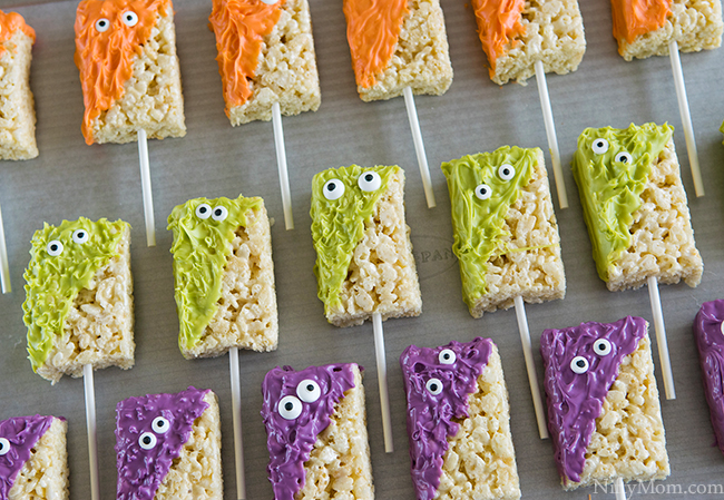 How to Make Monster Halloween Treats made with Rice Krispies Treats