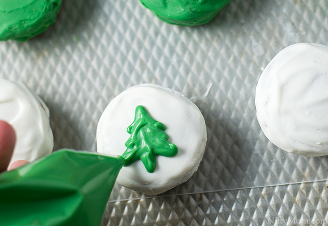 Christmas Candy-Coated Peanut Butter Sandwich Cookies