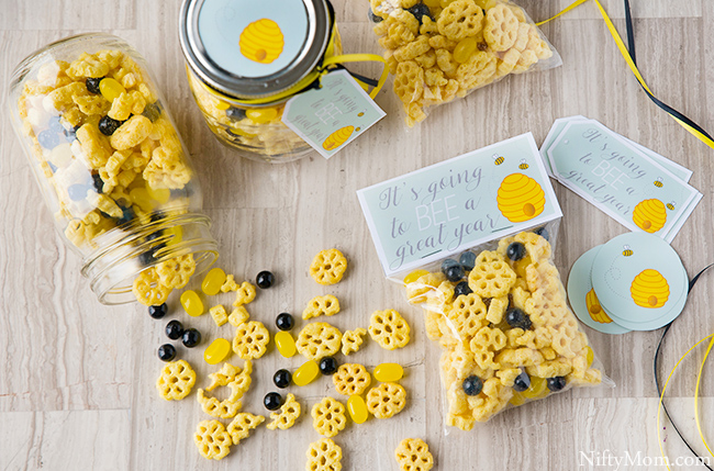 First Day of School Honeycomb Snack Mix & Gift Tag Printables