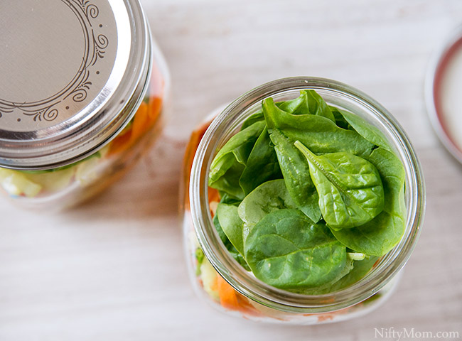 Buffalo Tuna Salad in a Jar {Easy On-the-Go Idea}