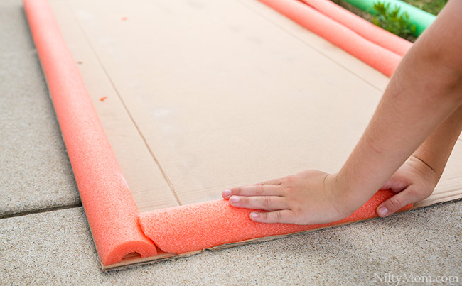 An Easy DIY Hot Wheels Monster Truck Arena Project - Great to do with the kids!