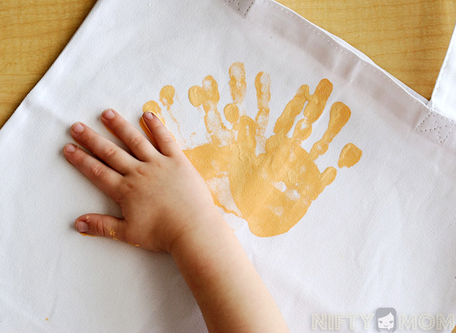 Handprint Sun - Gift Idea from Kids