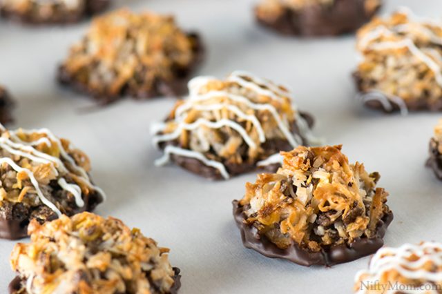 Easy Chocolate-Coconut Macaroons Recipe – Nifty Mom