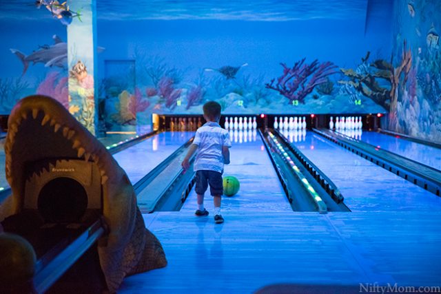 Family Evening in Memphis {Uncle Buck’s Fish Bowl & Grill} – Nifty Mom