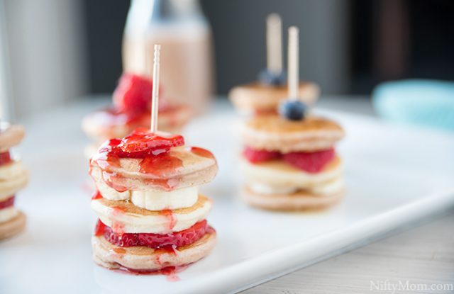 Banana & Berries Mini Pancake Stacks – Nifty Mom