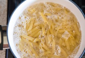 Chicken & Peppers Pasta Quick & Easy Dinner – Nifty Mom