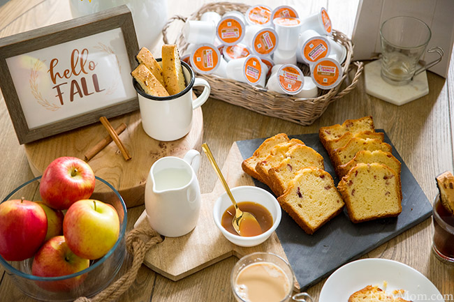 Coffee bar styling for fall breakfast fun! See the easy ideas!