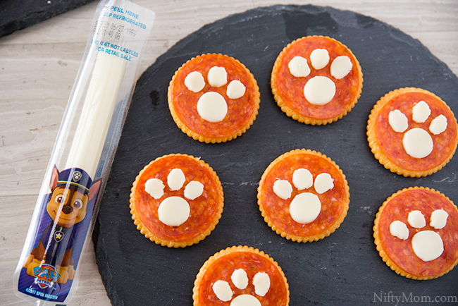 Easy Kids Snack Platter with a Paw Print Snack Idea