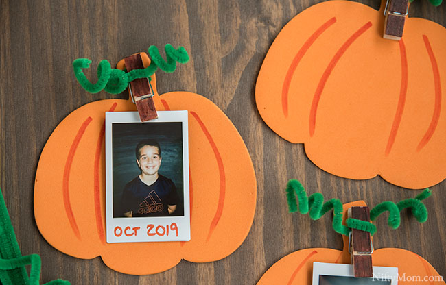 Pumpkin Frame - An Easy Fall or Halloween Kids Classroom Craft Activity